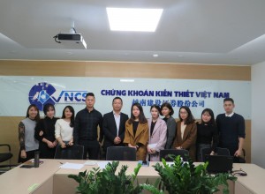 VNCS tiếp tục tổ chức khóa huấn luyện "Kỹ năng thuyết trình" cho các nhân viên