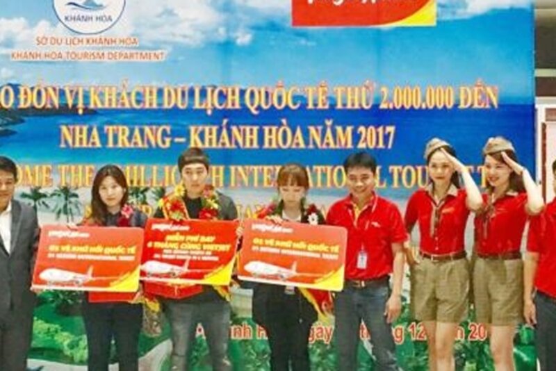 庆和省迎来2017年第200万名外国游客