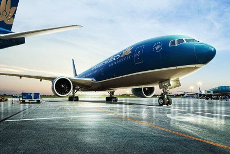 越南国家航空公司资助越南U23足球队球员家属赴中国为球员加油