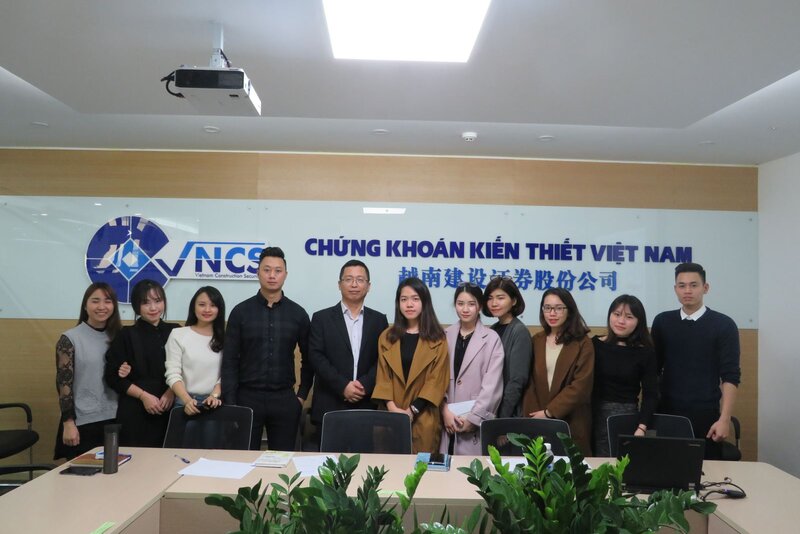 提升自我能力，展现公司风采