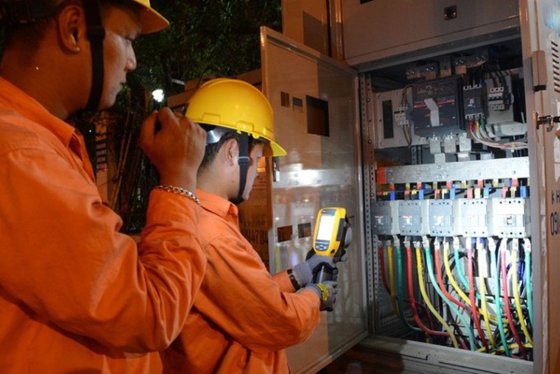 烈日炎炎，越南北部地区用电量创新高