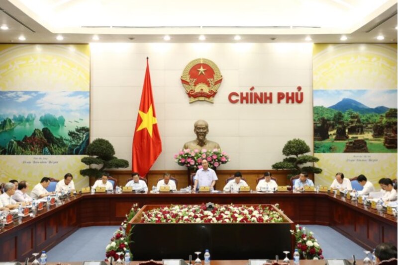 决心完成今年国内生产总值增长百分之六点七的目标