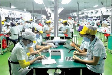 02月05日上午越南指数暴跌3%，领跌亚洲各主要股指