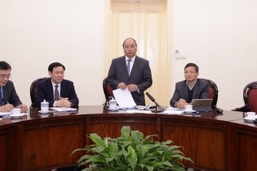 阮春福总理：经济咨询小组要当好政府的参谋与助手