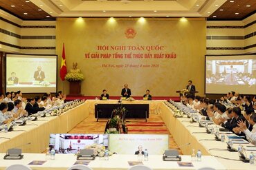 阮春福总理：改变进出口的战略思维模式 促进出口活动