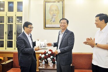 外国投资商赴广宁省云屯特区寻找投资商机