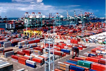 2018年春节期间越南进出口总额8.93亿美元