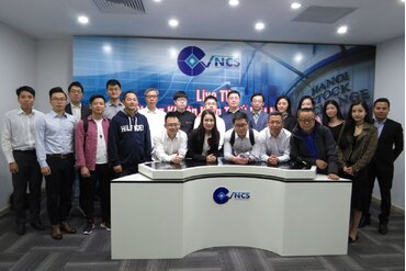 金斧子在线理财服务平台携手建设证券进入越南证券市场