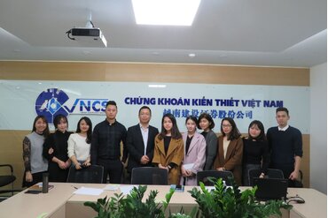 提升自我能力，展现公司风采