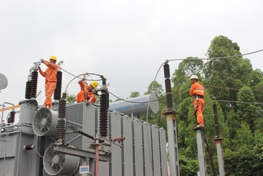 上半年，越南北部电力总公司商品电产量超过302亿千瓦时