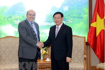 王廷惠副总理：越南各部门、行业将与国际货币基金组织加强合作