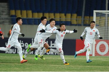 越南队点球大战以4比3击败卡塔尔队晋级决赛