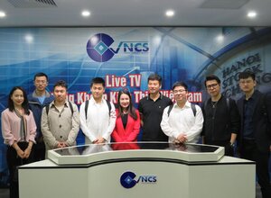越南建设证券接待杭州投资者来参观和找出越南市场的机会