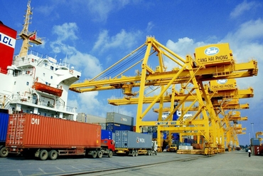 越南贸易顺差再创新纪录