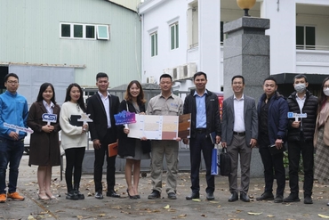 Đoàn thực địa Frontalk đến thăm nhà máy sản xuất của Tập đoàn Nhựa Đông Á (DAG)