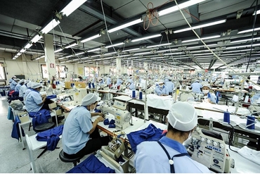 今年前十个月越南工业加工产品出口额达1830亿美元