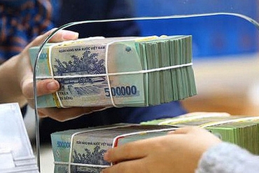 Người dân ngày càng "chán" gửi tiết kiệm, có tháng rút ròng khỏi ngân hàng