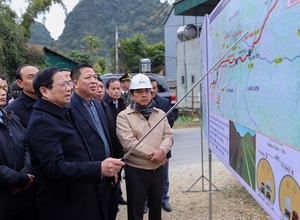Thủ tướng yêu cầu tỉnh Cao Bằng dồn toàn lực cho tuyến cao tốc Đồng Đăng-Trà Lĩnh