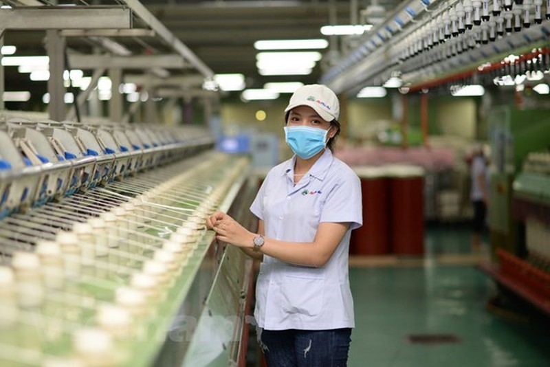 越南力争实现到2025年服务业占GDP比重约43-44%