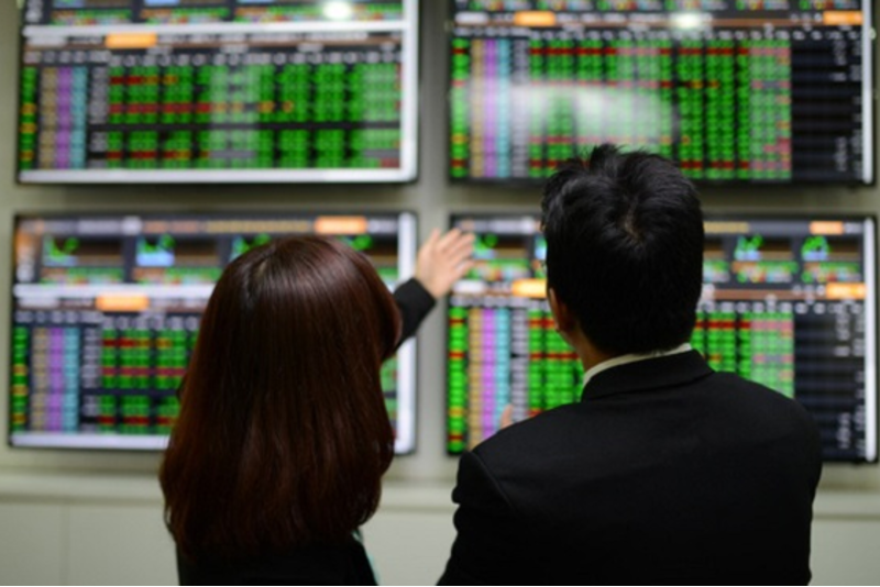 2022年1月境内个人新开设证券账户环比略有下降，达到19.34万个账户