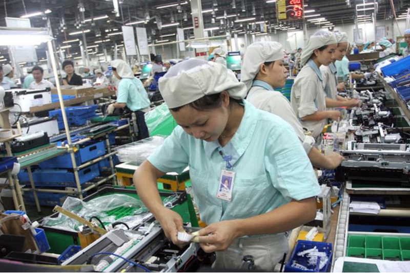 2021年第一类进出口总额达到1000亿越盾以上的商品