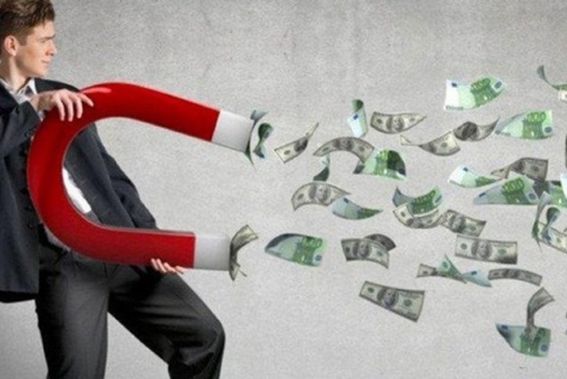 越南股市触底反弹后，哪些板块将深受资金青睐？