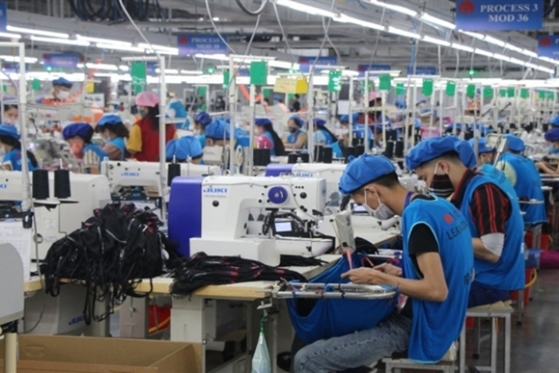 8月份，越南采购经理指数（PMI）达52.7点，制造业呈现强劲复苏态势
