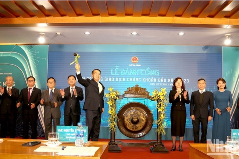 越南财政部副部长阮德芝：2023年股市将迎来大反弹