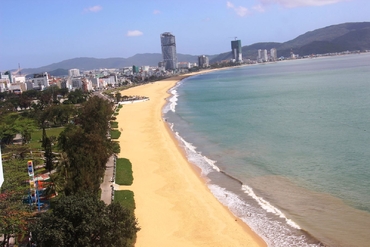 披露今年前7个月旅游业收入总额达数十亿美元的省市