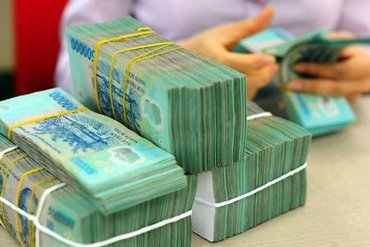 大量资金流入债券，银行同业拆借利率持续上升