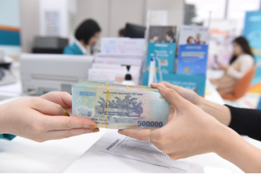 2022年3 月后 10 天，超过 100 万亿越盾流入越南市场