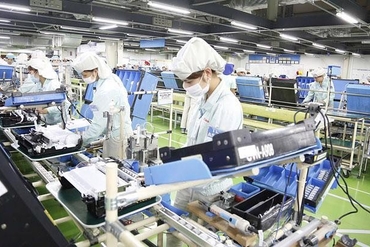 越南国家预算收入达近1400万亿越盾，提前1个月完成目标