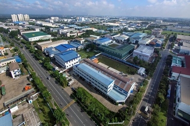 Becamex经过连续两个交易日跌停后，总市值减少7万亿越盾