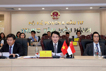 越南与新加坡促进投资经营活动