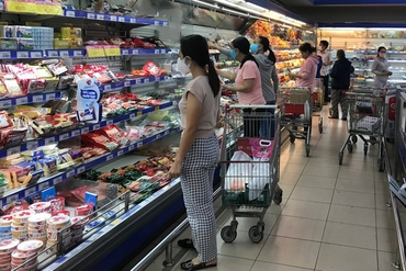 胡志明市增加过年商品供应