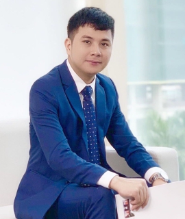 Hoàng Xuân Hùng