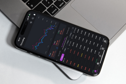 CSI Mobile Trading
